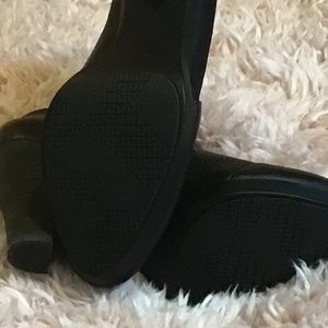 Tsubo black boot